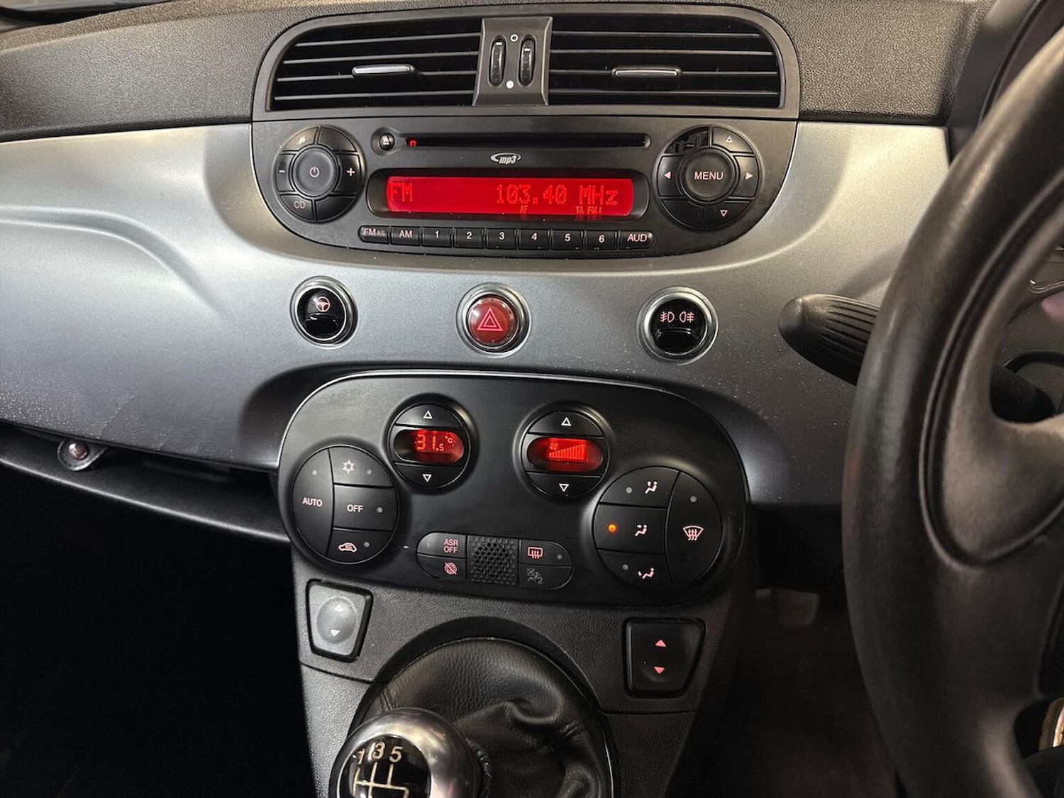 Used Fiat 500 2015 for sale - 76946997: Photo 11