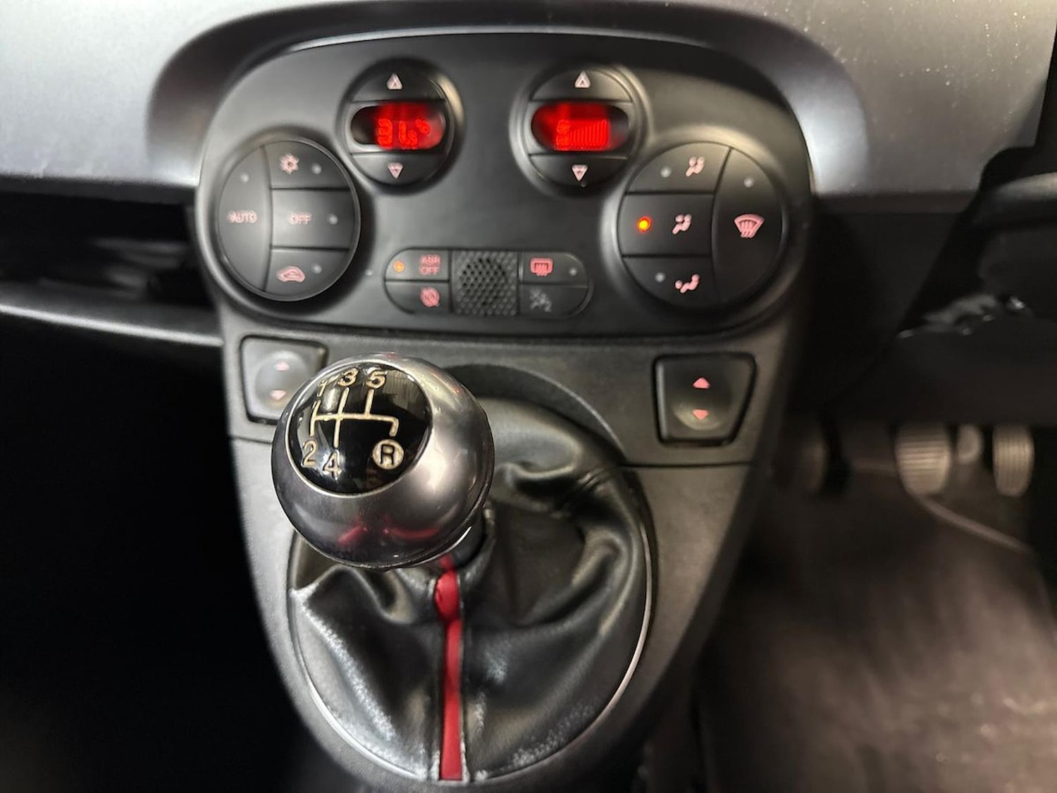 Used Fiat 500 2015 for sale - 76946997: Photo 12