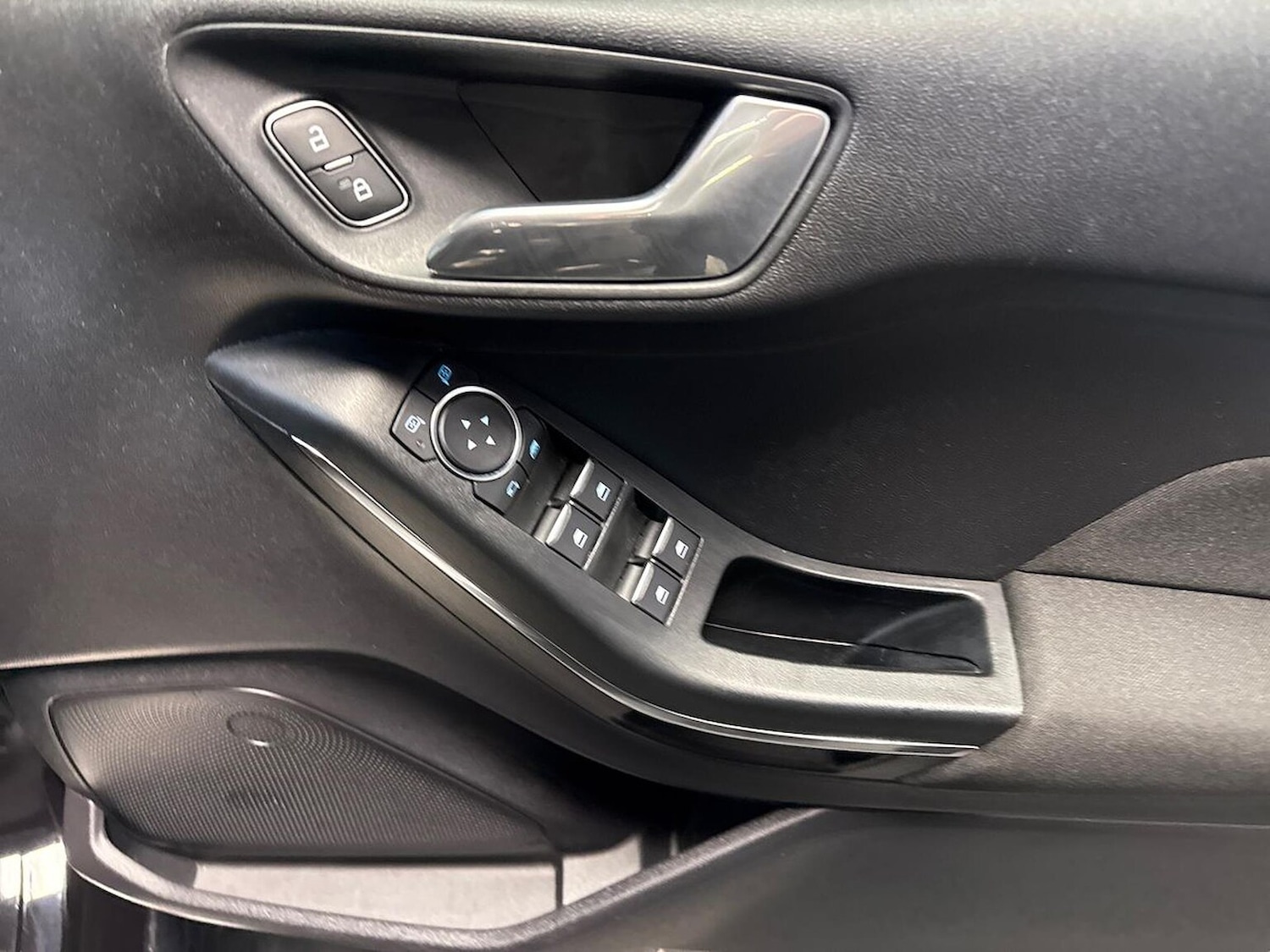 Used Ford Fiesta 2020 for sale - 76924602: Photo 21