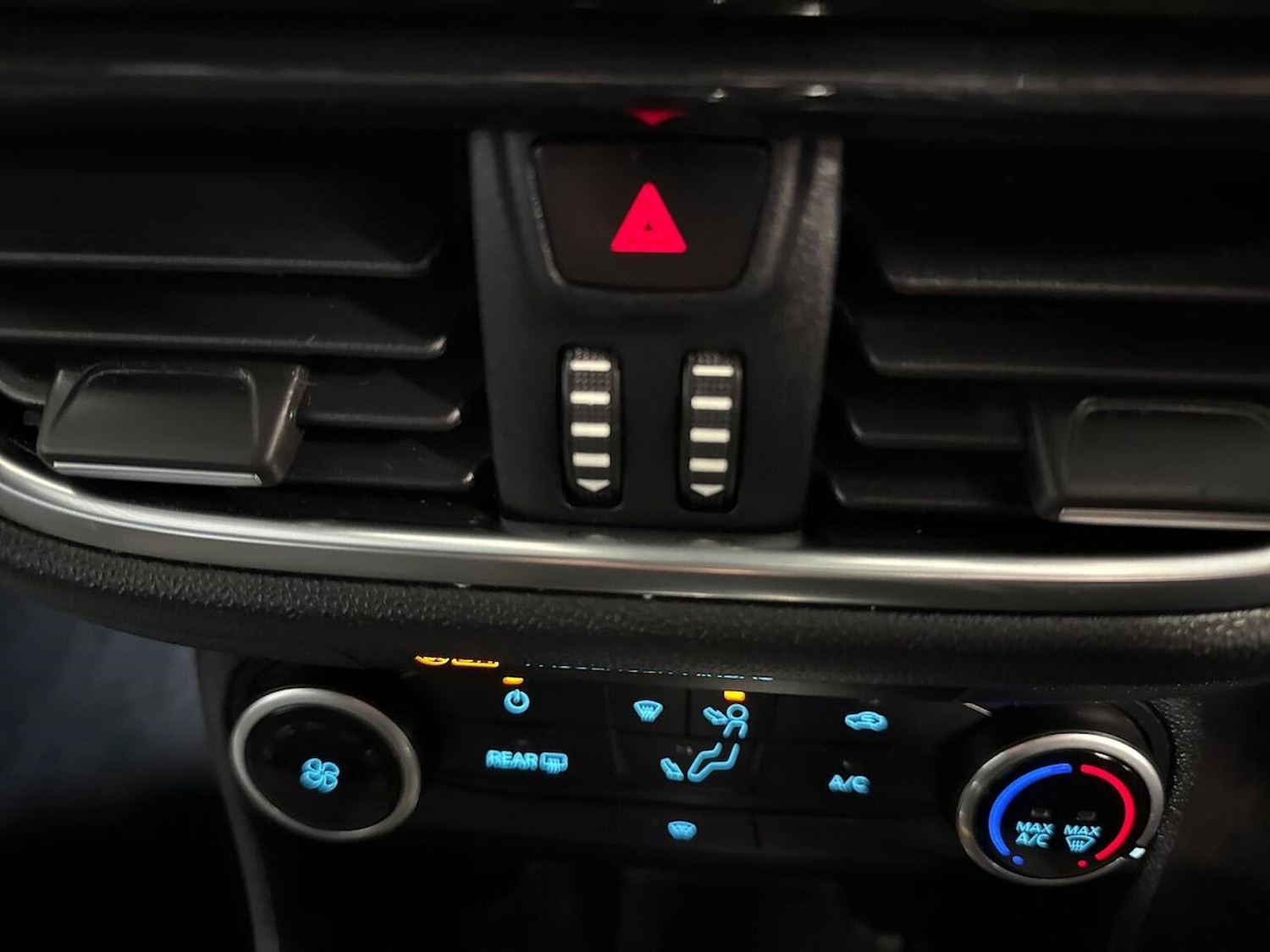 Used Ford Fiesta 2020 for sale - 76924602: Photo 22