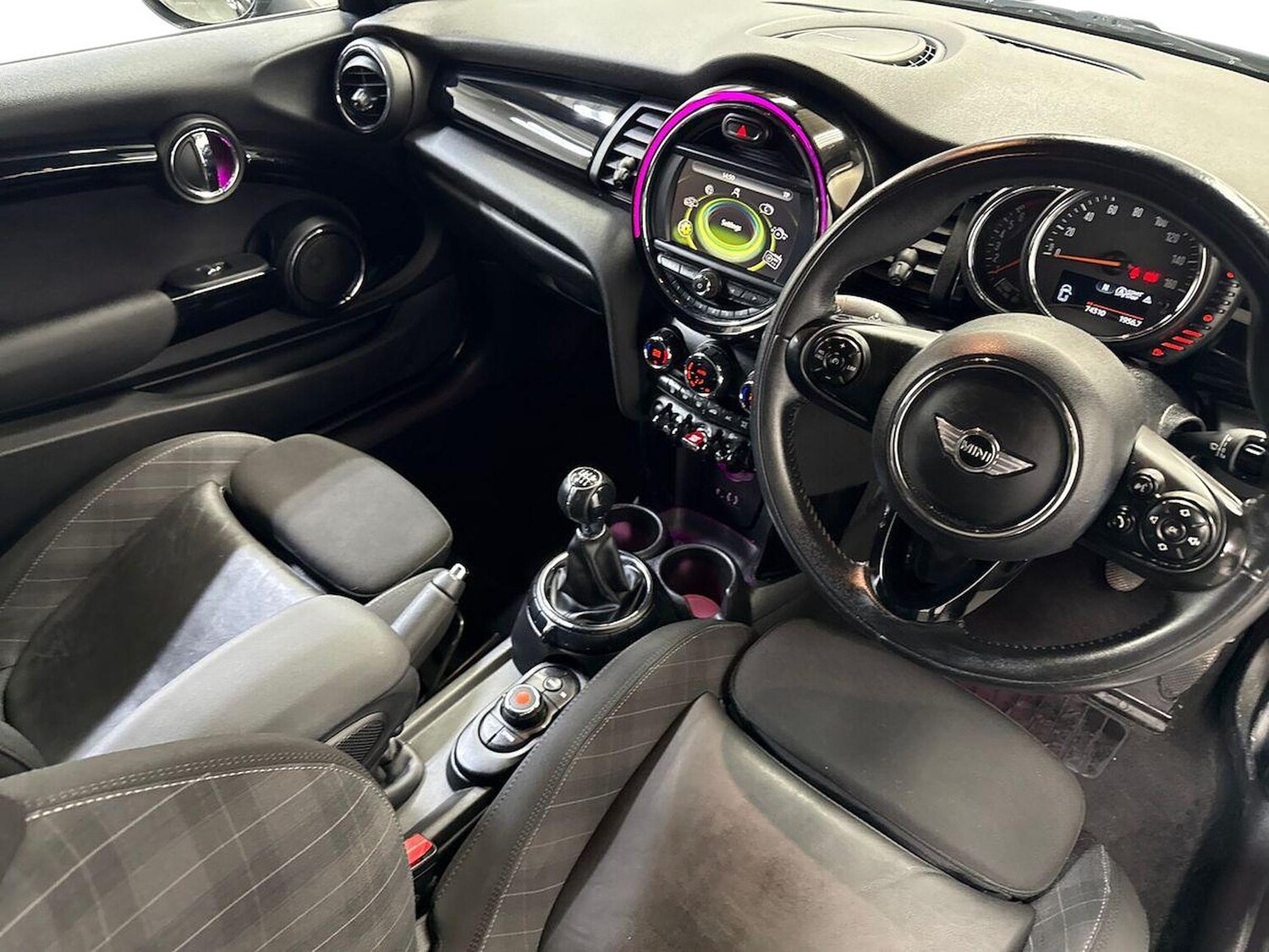 Used MINI Hatch 2017 for sale - 78192348: Photo 10