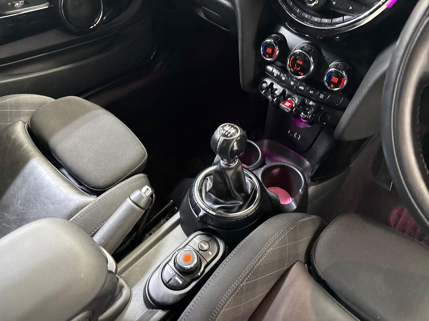 Used MINI Hatch 2017 for sale - 78192348: Photo 15