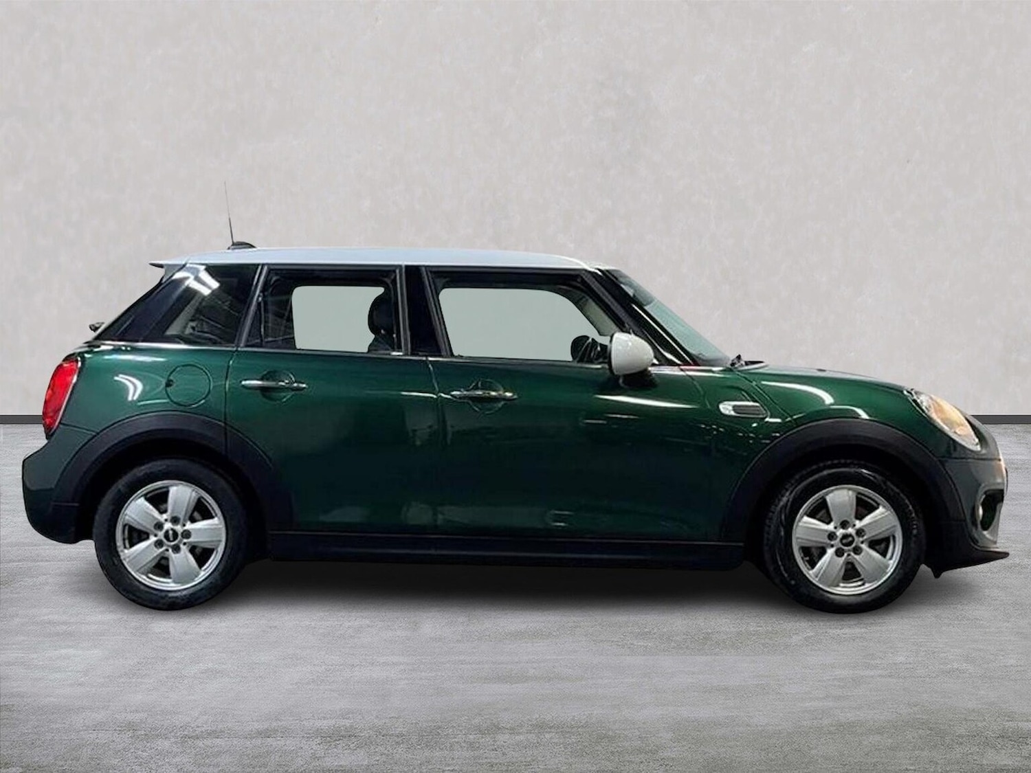 Used MINI Hatch 2015 for sale - 76455224: Photo 3