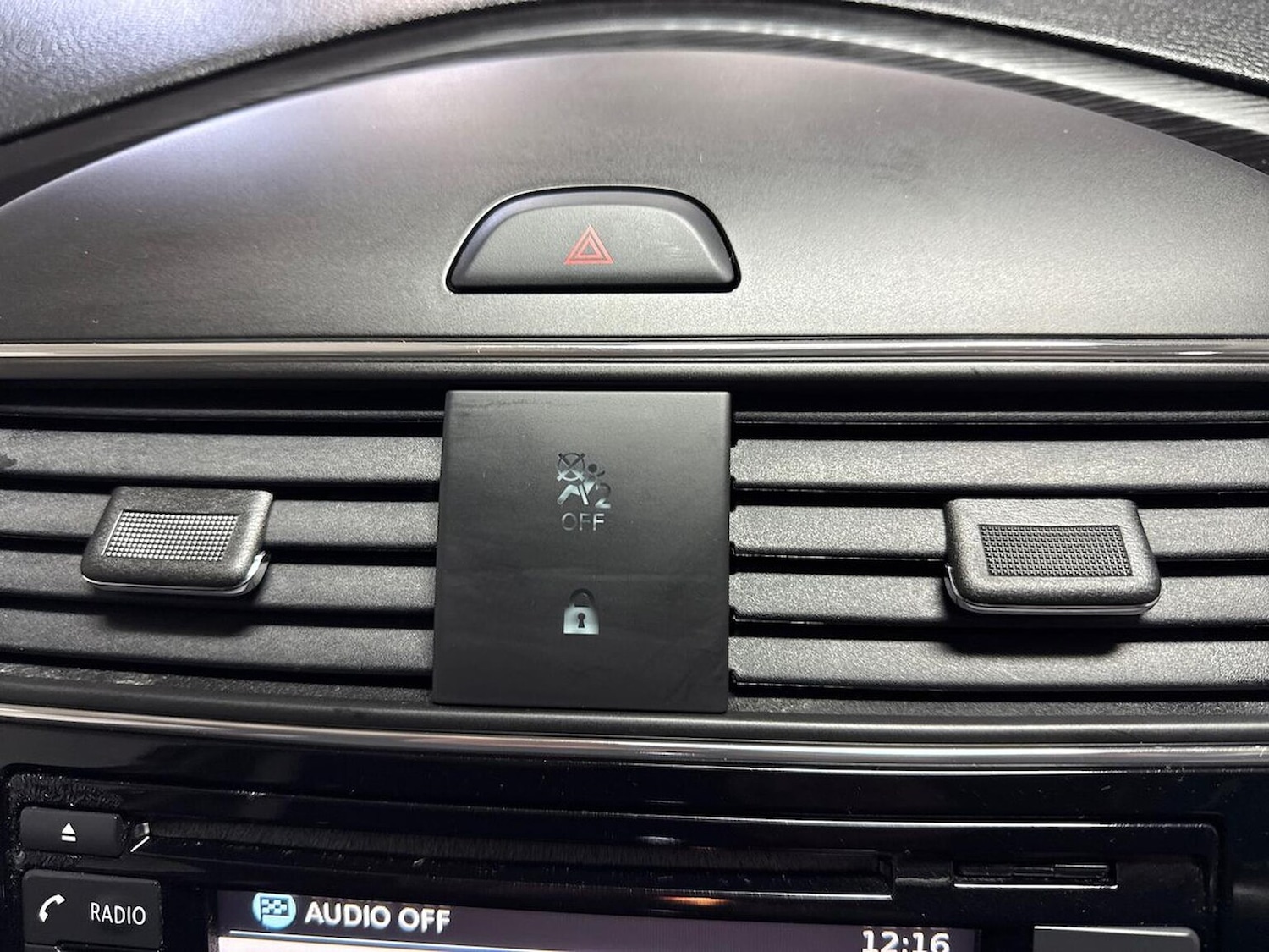 Used Nissan Pulsar 2014 for sale - 76693381: Photo 22