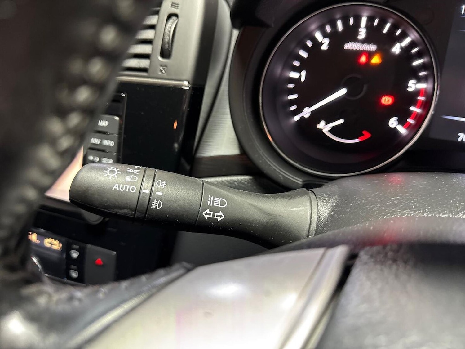 Used Nissan Pulsar 2014 for sale - 76693381: Photo 26