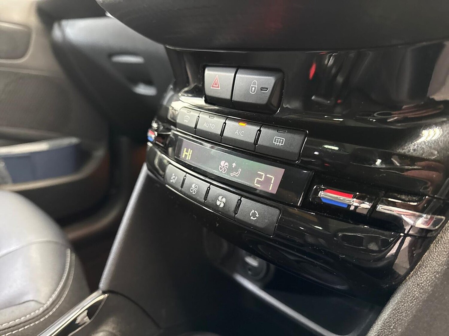 Used Peugeot 2008 2018 for sale - 77701368: Photo 22