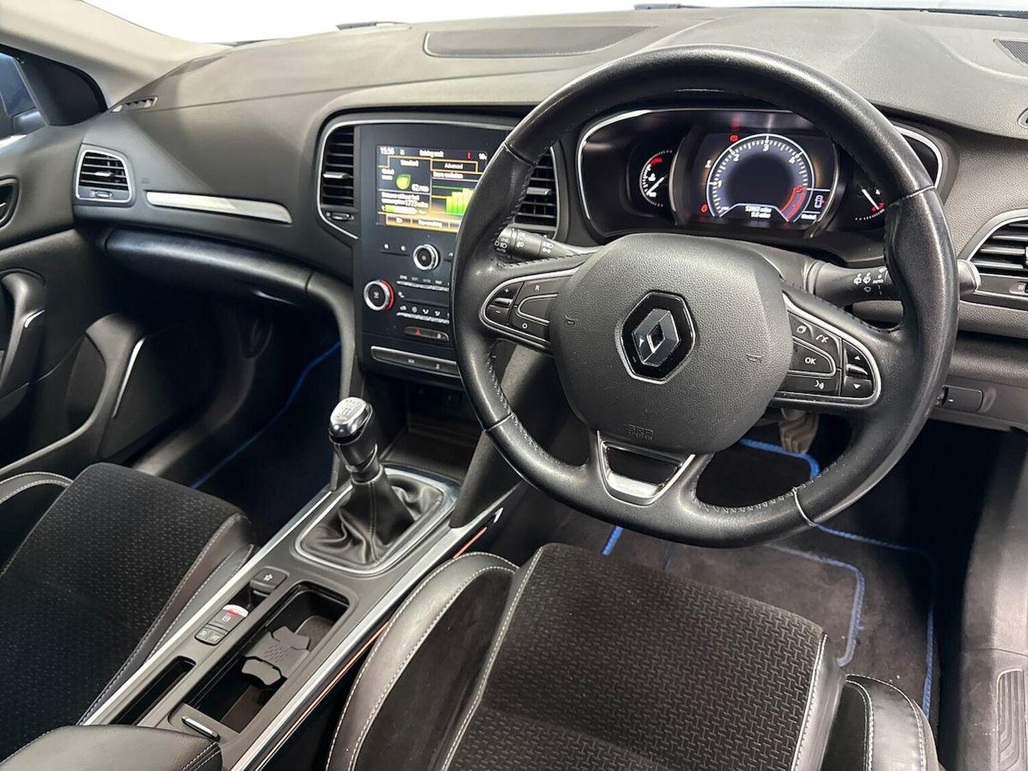 Used Renault Megane 2018 for sale - 76076442: Photo 15