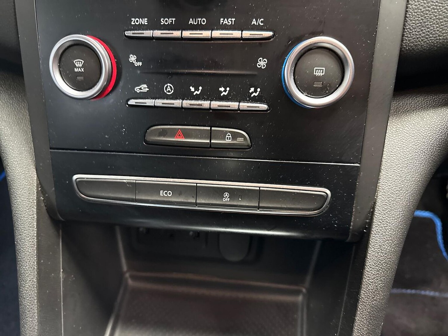 Used Renault Megane 2018 for sale - 76076442: Photo 22