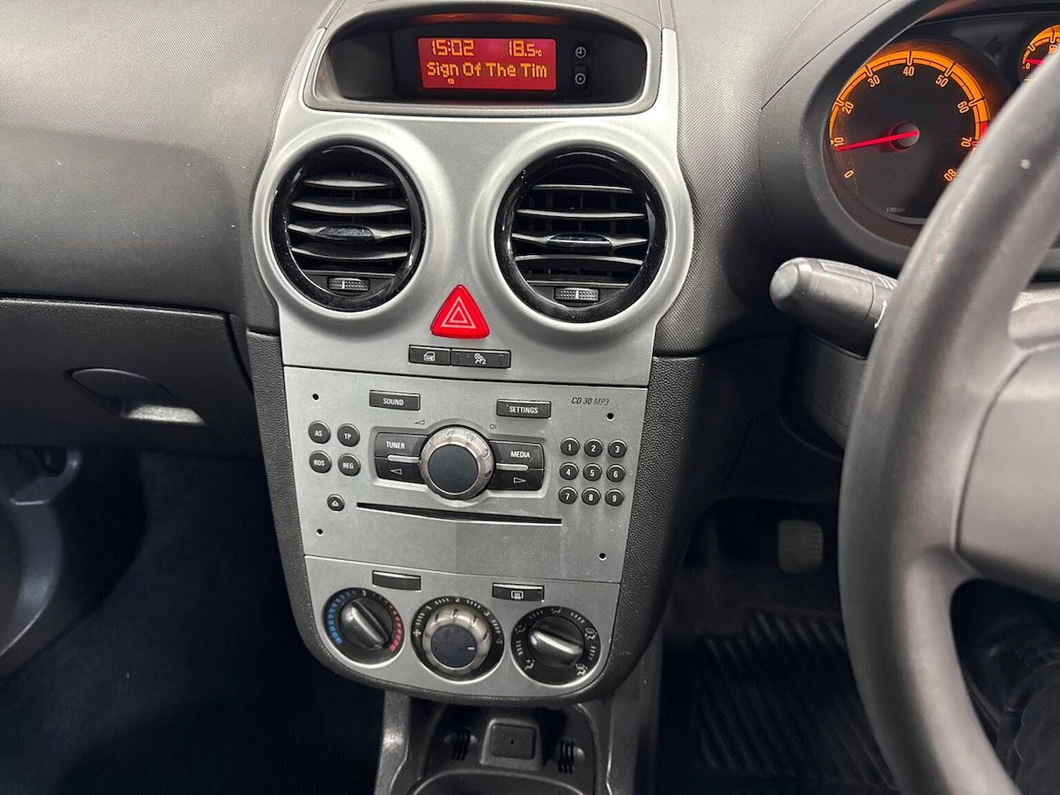 Used Vauxhall Corsa 2014 for sale - 76713254: Photo 11