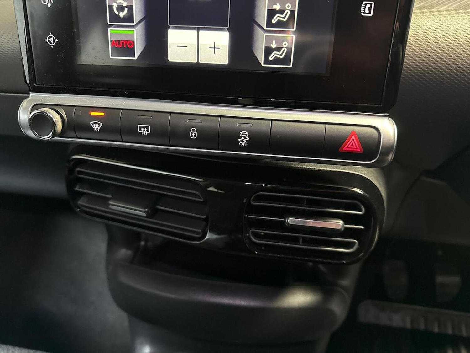 Used Citroen C4 Cactus 2017 for sale - 77077966: Photo 22