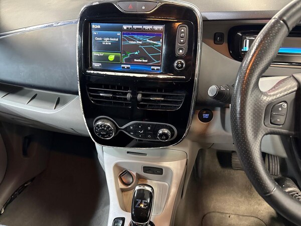 Used Renault Zoe 2015 for sale - 76275153: Photo 13