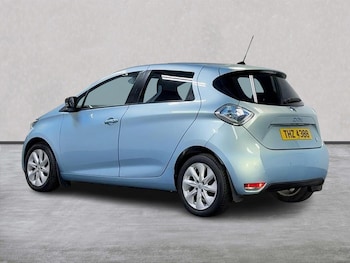 Used Renault Zoe 2015 for sale - 76275153: Photo 2