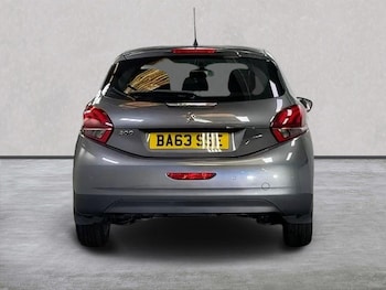 Used Peugeot 208 2018 for sale - 79386035: Photo