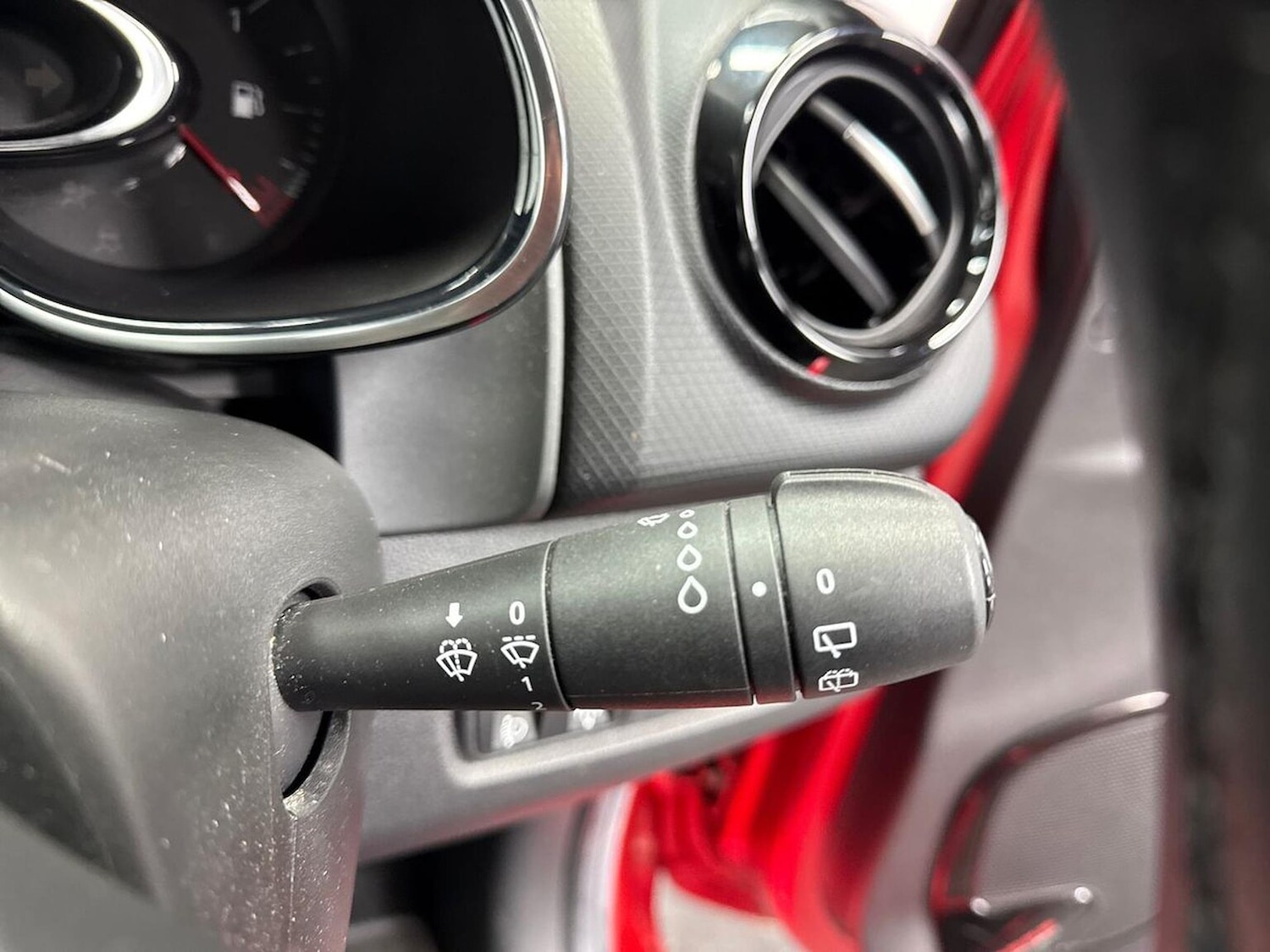 Used Renault Clio 2019 for sale - 77528895: Photo 27