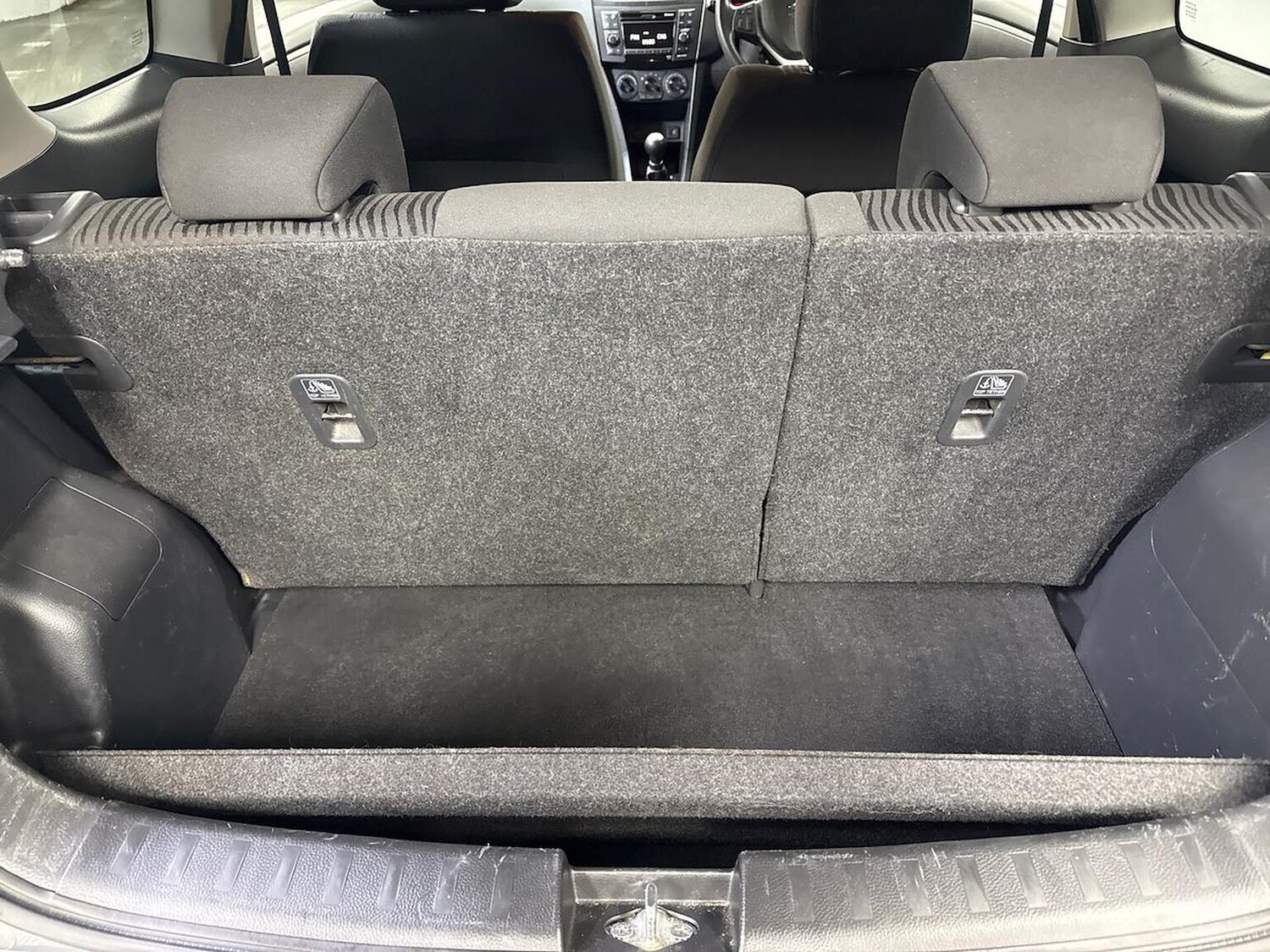 Used Suzuki Swift 2013 for sale - 78211151: Photo 19