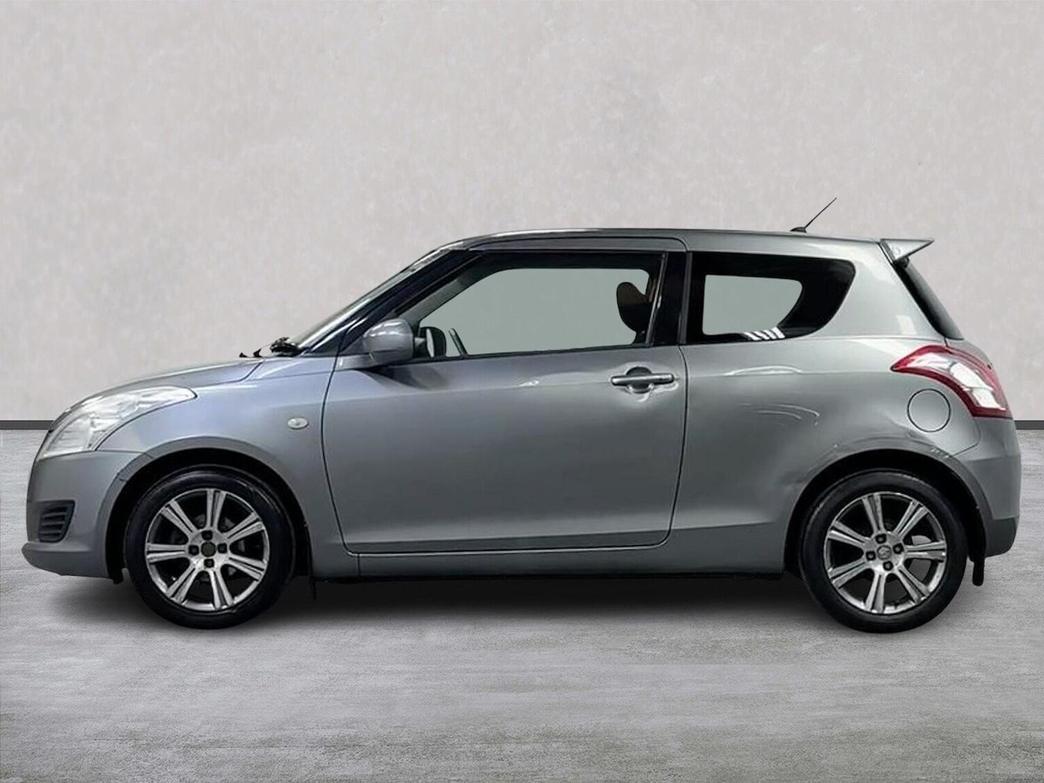 Used Suzuki Swift 2013 for sale - 78211151: Photo 21