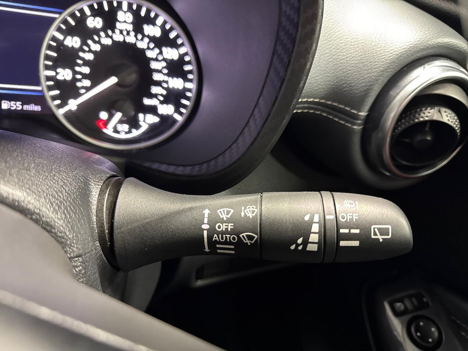 Used Nissan Juke 2020 for sale - 76713251: Photo 27