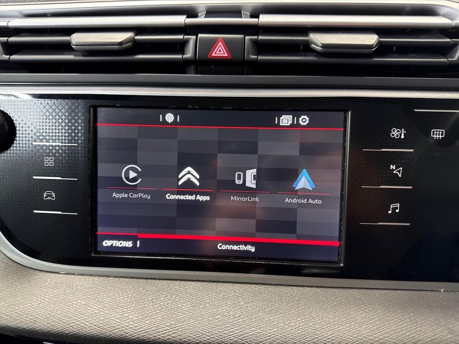 Used Citroen C4 2019 for sale - 77901622: Photo 25