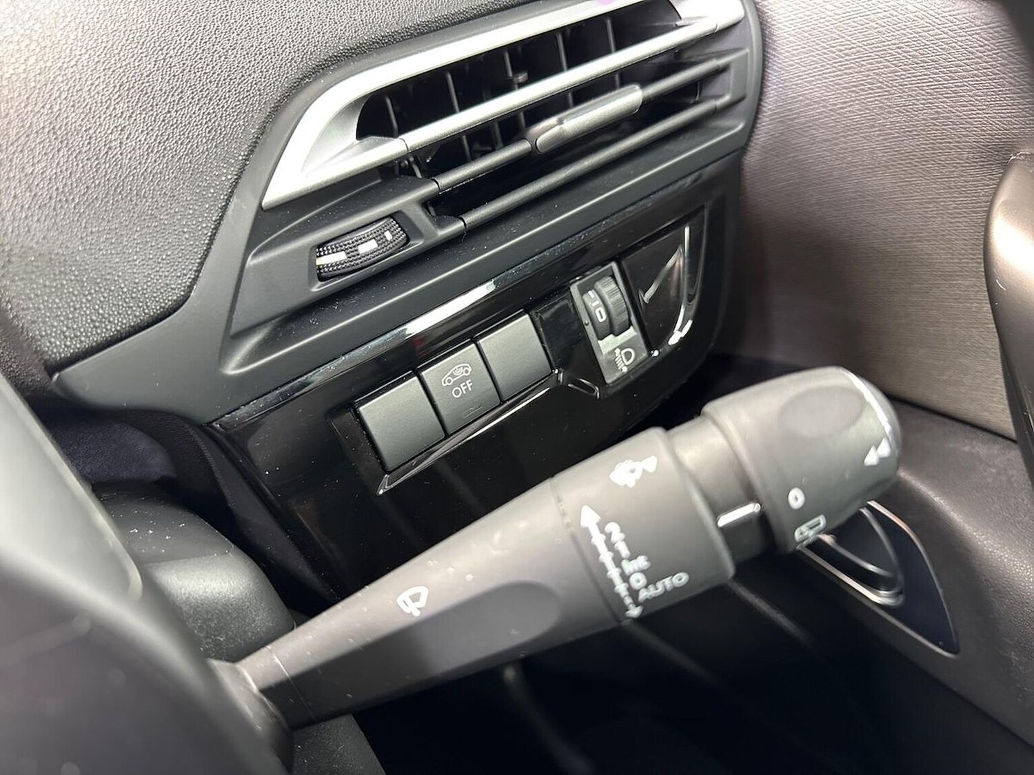 Used Citroen C4 2019 for sale - 77901622: Photo 29