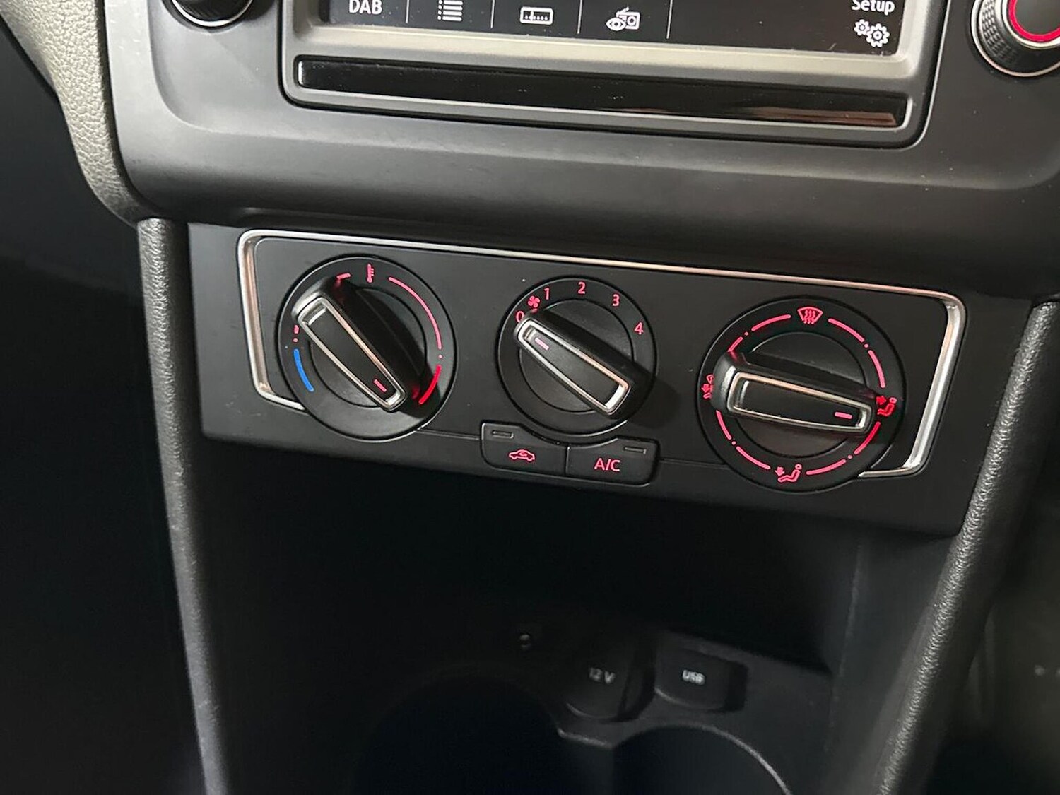 Used Volkswagen Polo 2016 for sale - 78192577: Photo 14