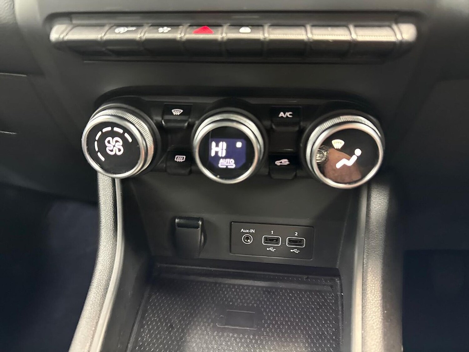 Used Renault Captur 2022 for sale - 77603670: Photo 12