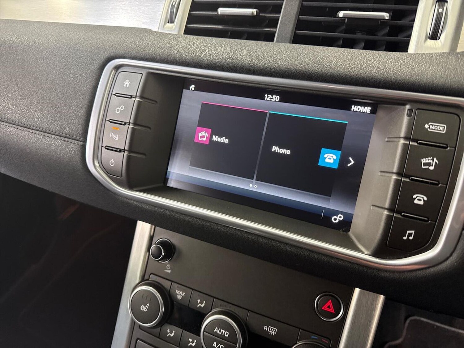 Used Land Rover Range Rover Evoque 2018 for sale - 78139528: Photo 11