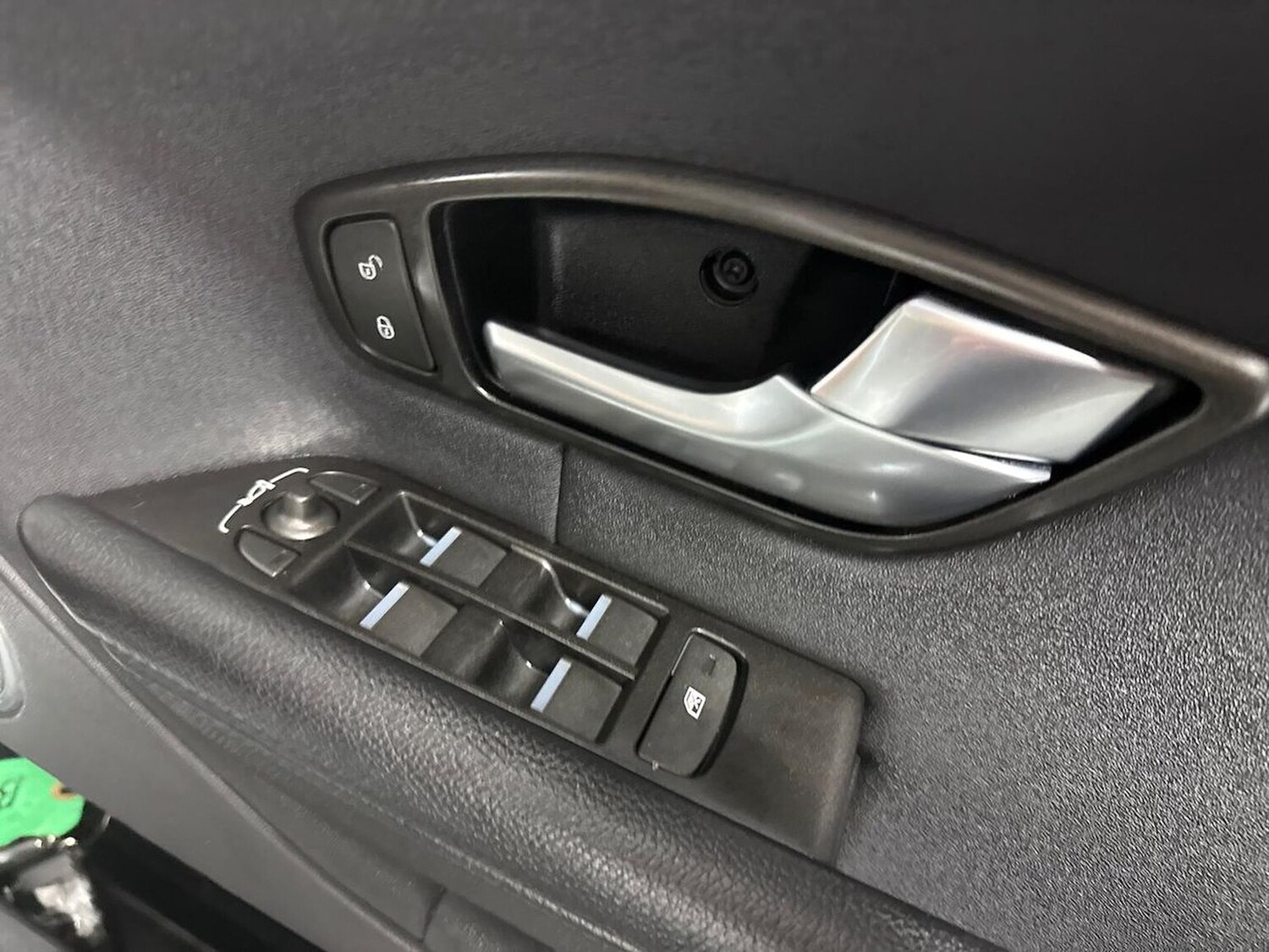 Used Land Rover Range Rover Evoque 2018 for sale - 78139528: Photo 21