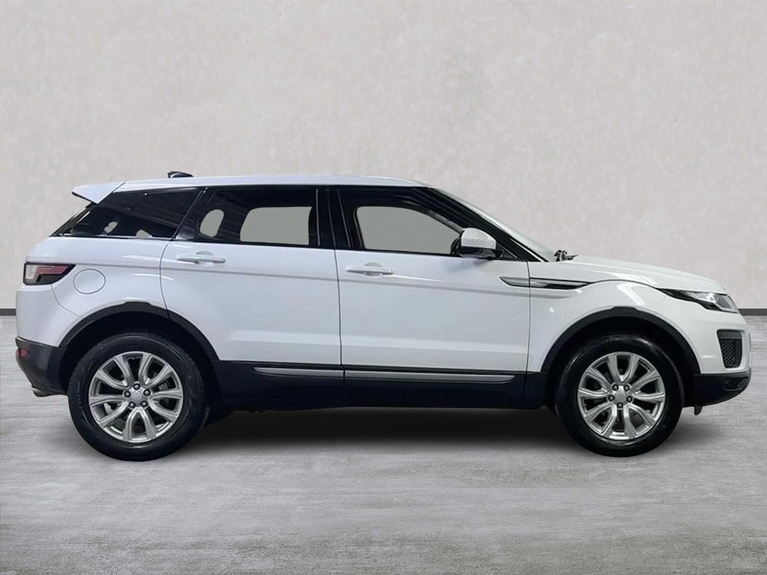 Used Land Rover Range Rover Evoque 2018 for sale - 78139528: Photo 3
