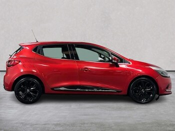 Used Renault Clio 2018 for sale - 78655739: Photo