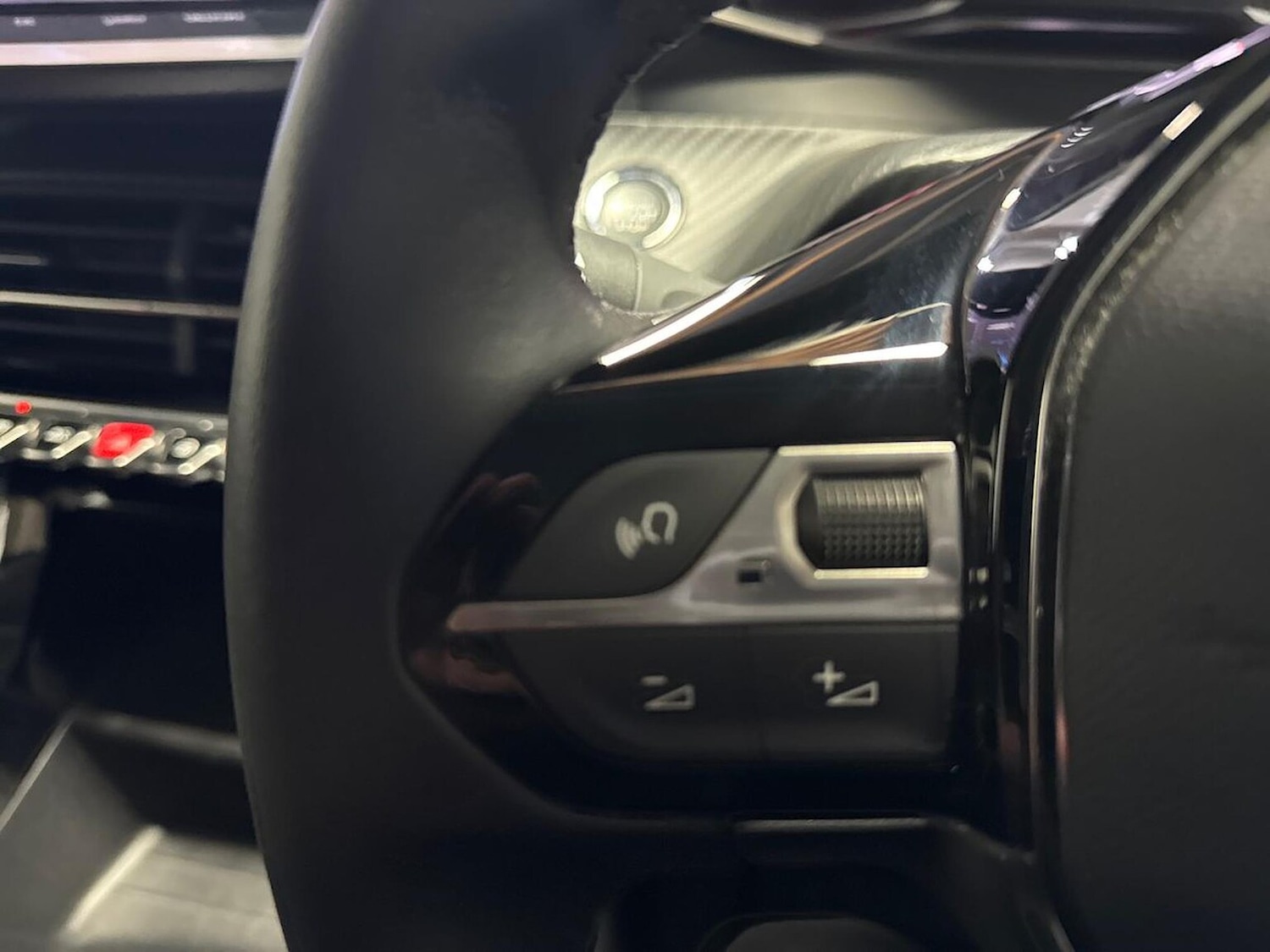 Used Peugeot 208 2022 for sale - 77555301: Photo 24