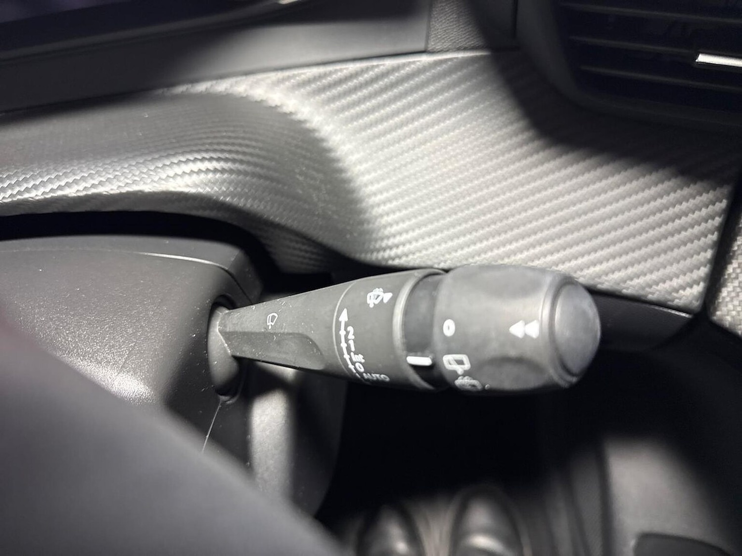 Used Peugeot 208 2022 for sale - 77555301: Photo 27