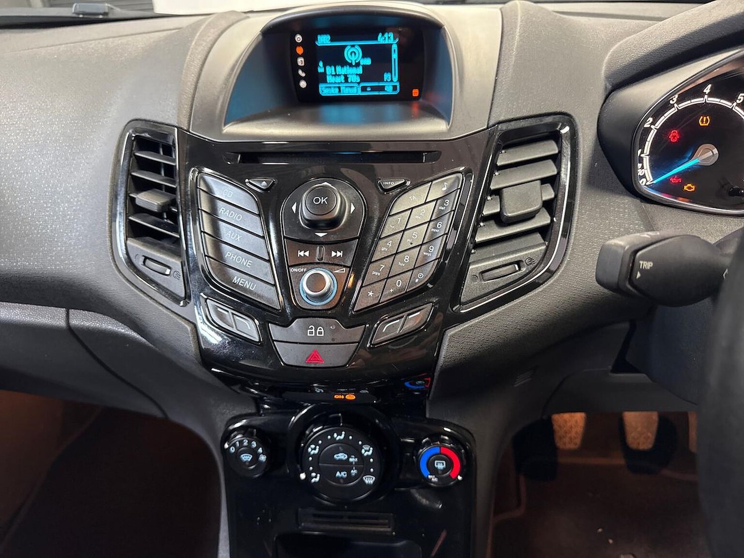 Used Ford Fiesta 2014 for sale - 77572925: Photo 23