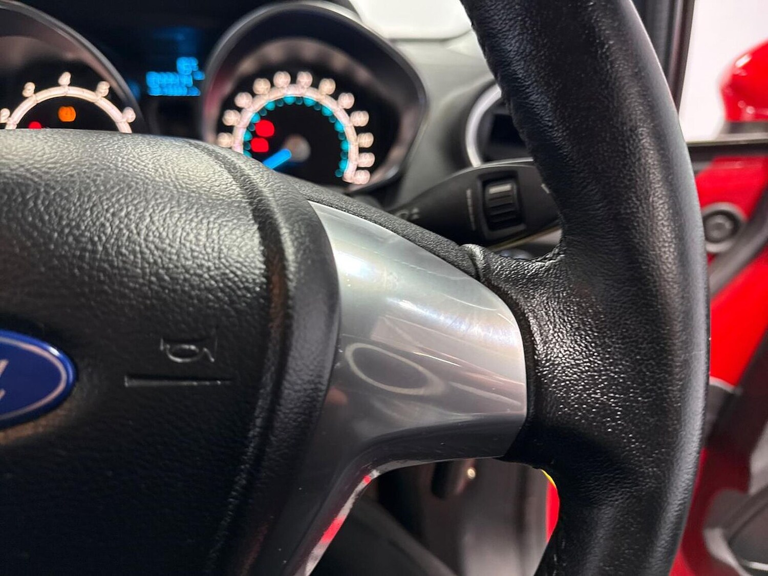 Used Ford Fiesta 2014 for sale - 77572925: Photo 25