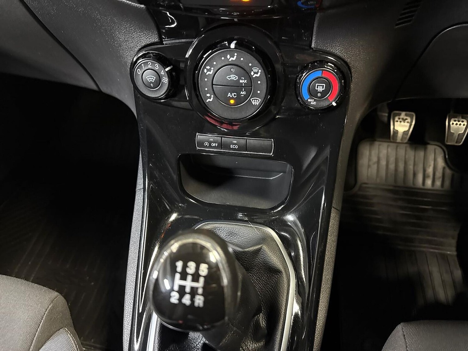 Used Ford Fiesta 2015 for sale - 76426733: Photo 12