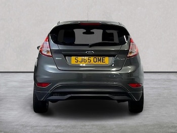 Used Ford Fiesta 2015 for sale - 76426733: Photo