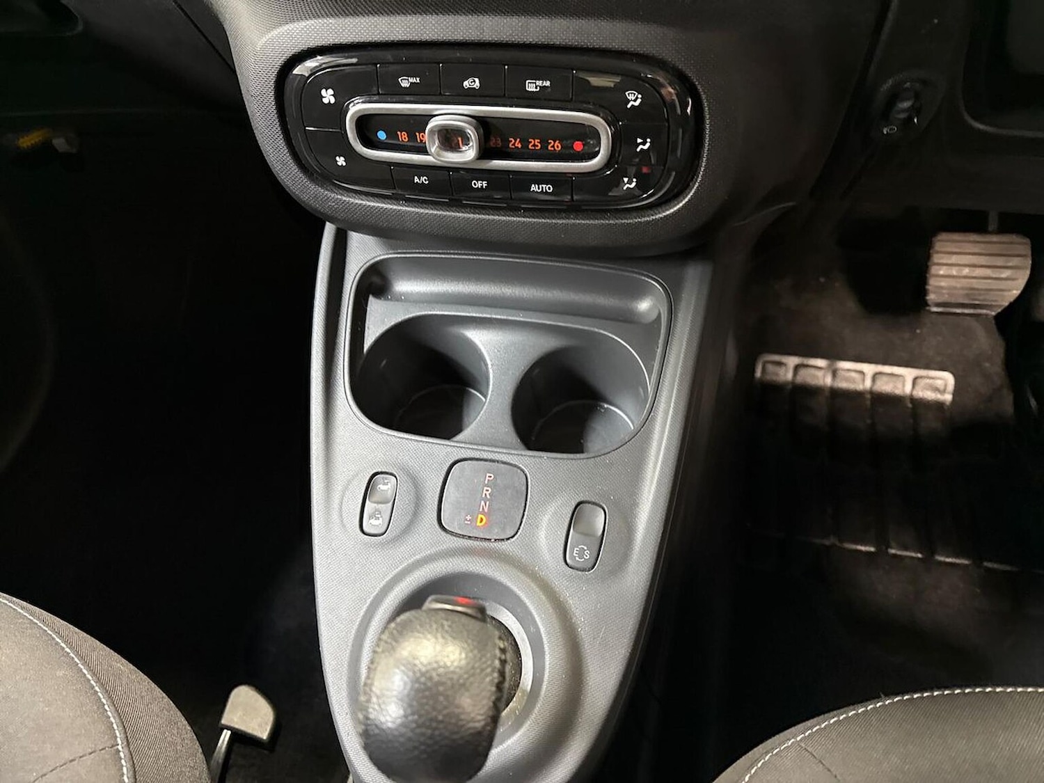 Used smart fortwo 2016 for sale - 77901617: Photo 12