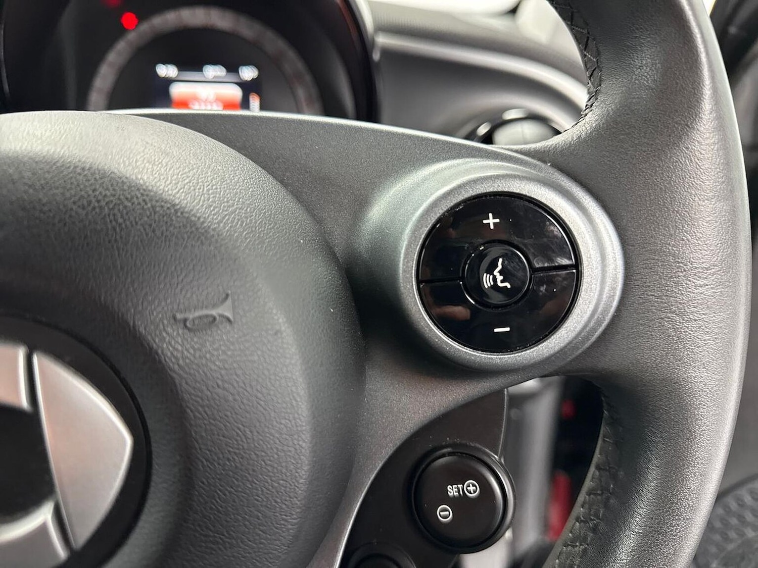 Used smart fortwo 2016 for sale - 77901617: Photo 27