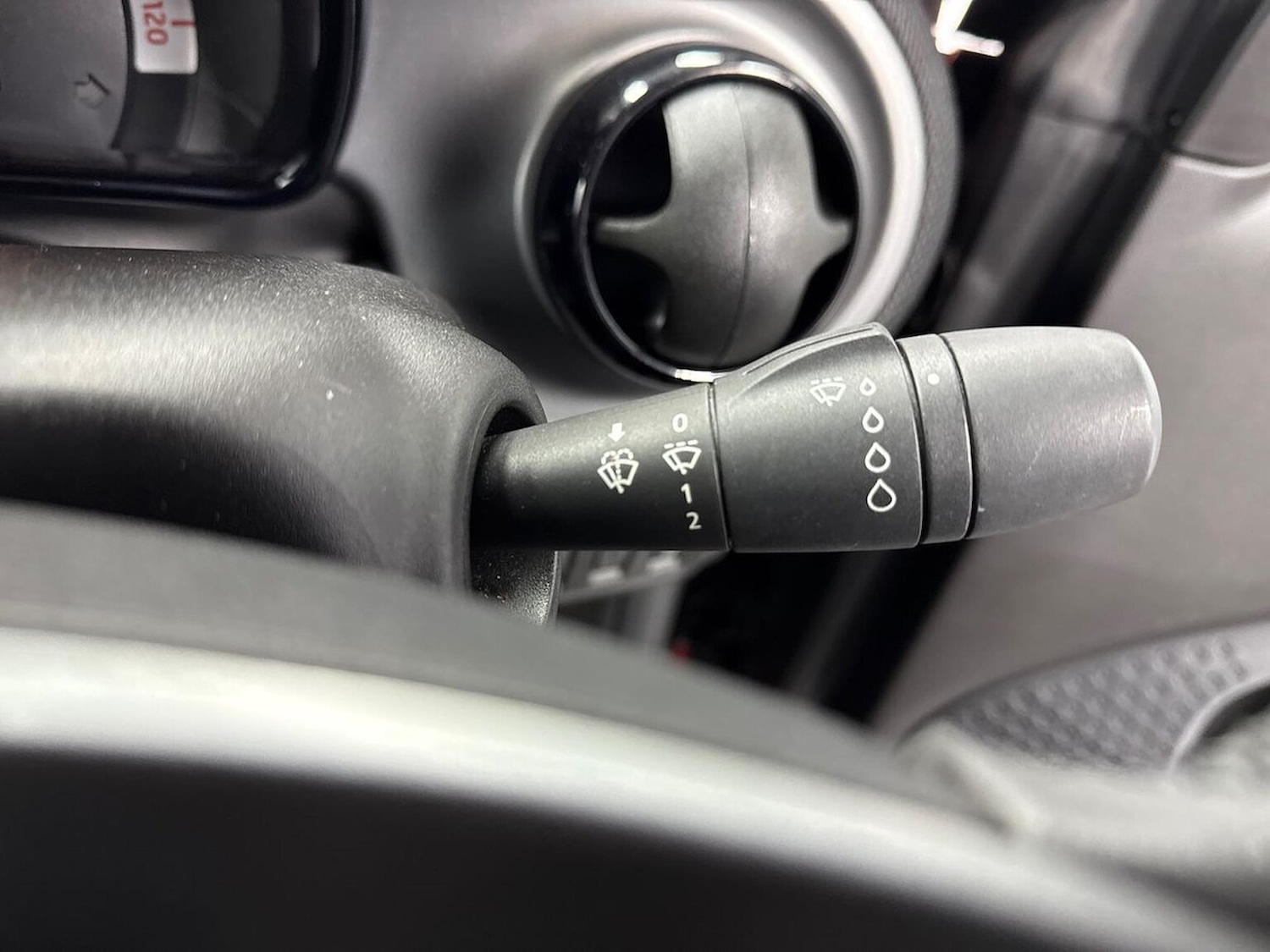 Used smart fortwo 2016 for sale - 77901617: Photo 29