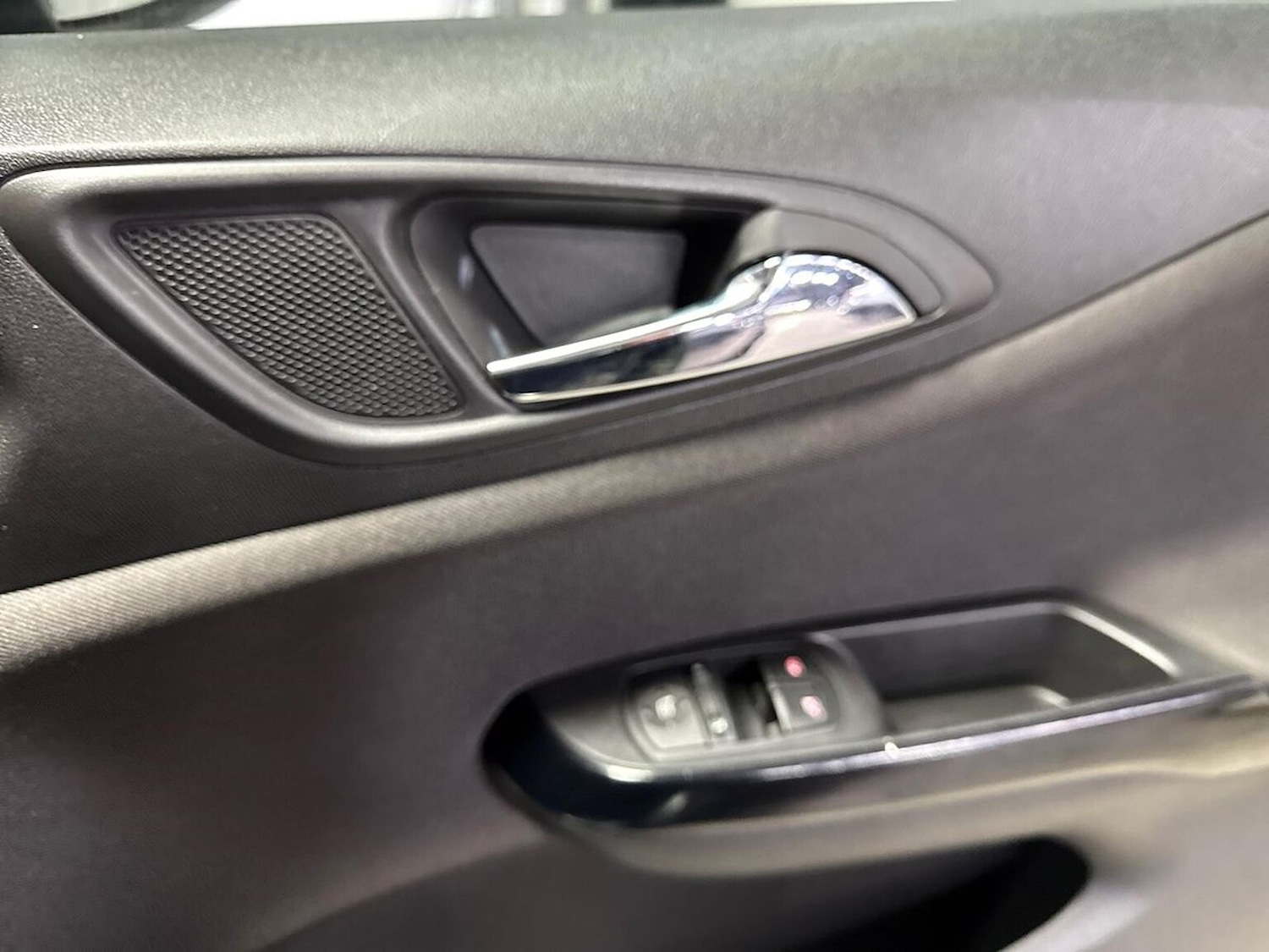 Used Vauxhall Corsa 2018 for sale - 77034592: Photo 21