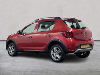 Used Dacia Sandero Stepway 2017 for sale - 79616528: Photo