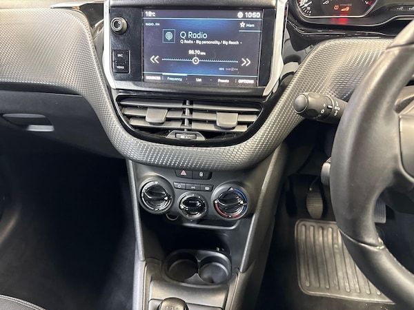 Used Peugeot 208 2018 for sale - 76171517: Photo 13