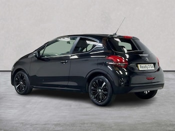Used Peugeot 208 2018 for sale - 76171517: Photo