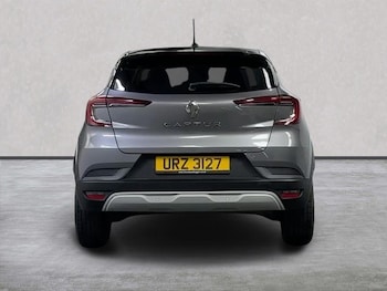 Used Renault Captur 2023 for sale - 78976526: Photo