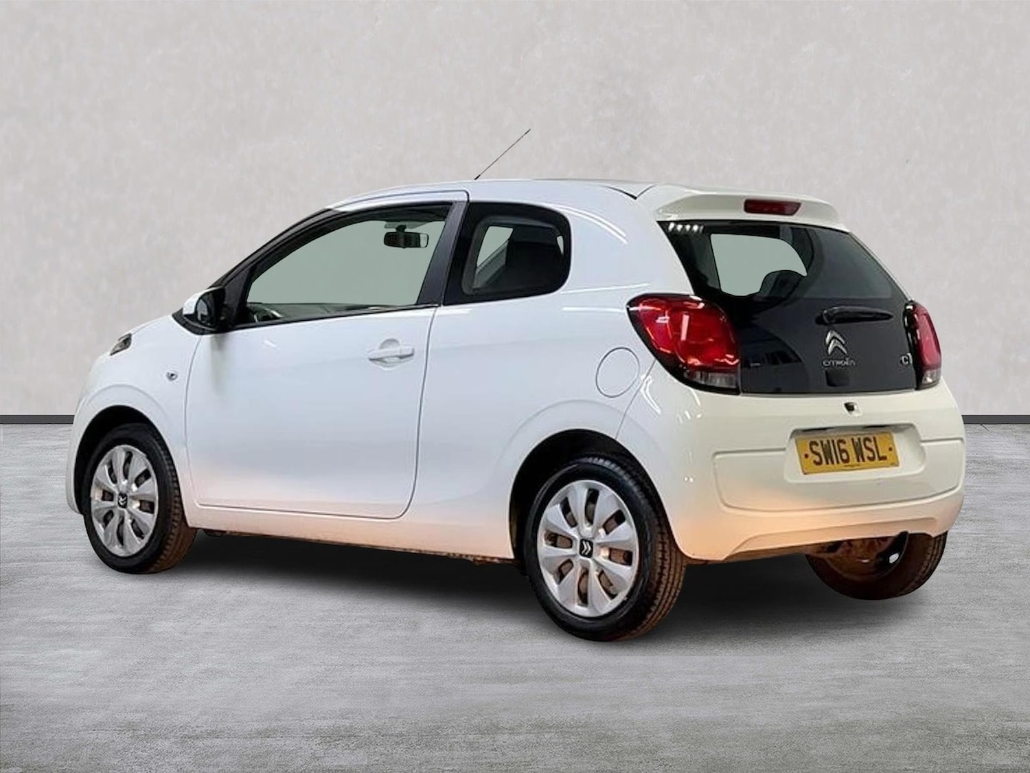 Used Citroen C1 2016 for sale - 76089138: Photo 2