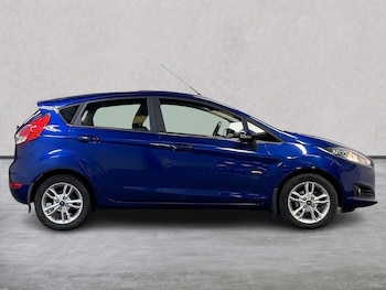 Used Ford Fiesta 2015 for sale - 75906947: Photo