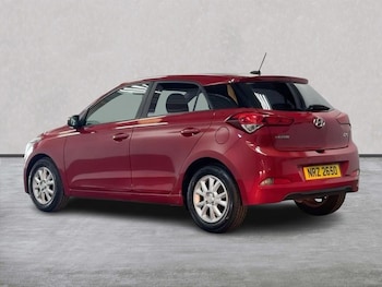 Used Hyundai i20 2017 for sale - 78997905: Photo