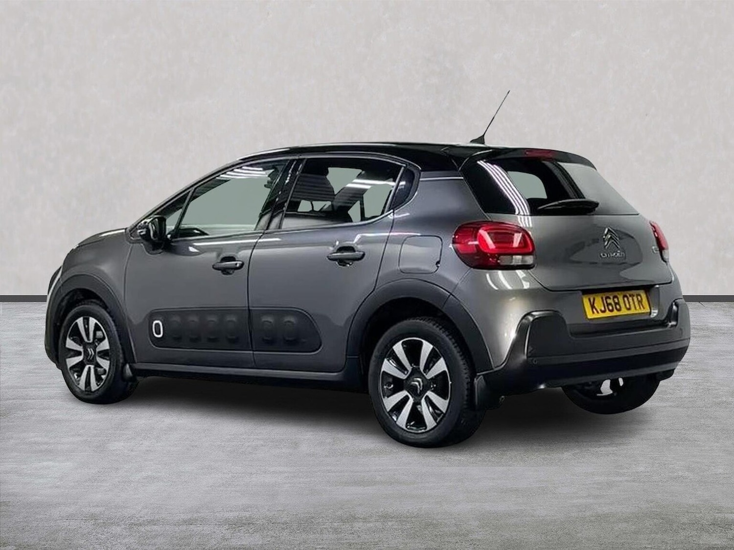 Used Citroen C3 2019 for sale - 77998746: Photo 2