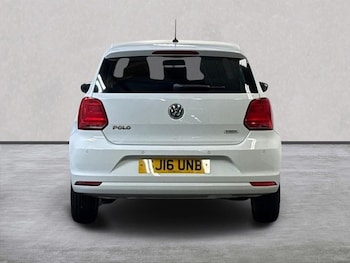 Used Volkswagen Polo 2016 for sale - 76426737: Photo