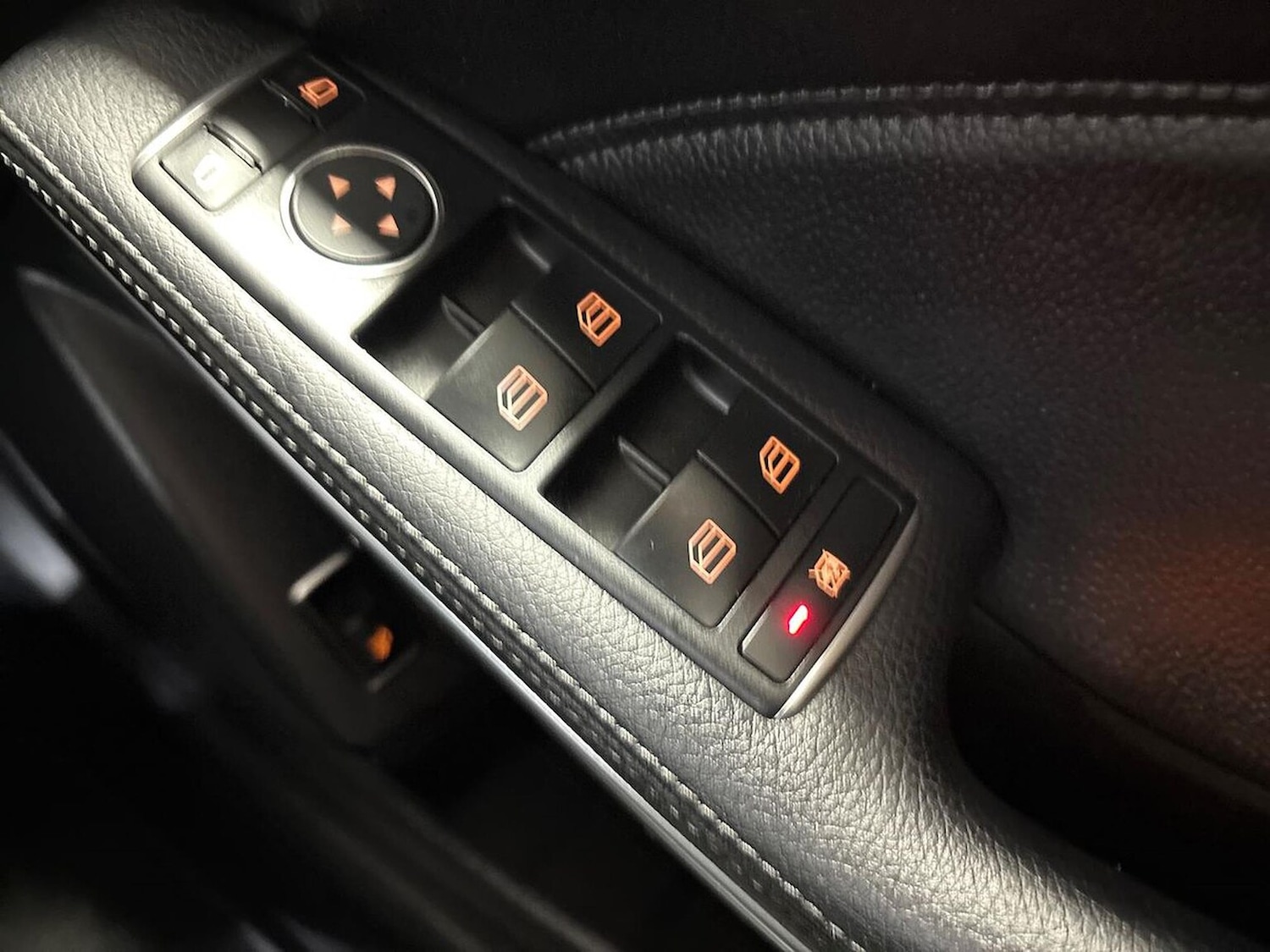 Used Mercedes-Benz GLA 2018 for sale - 76589150: Photo 21