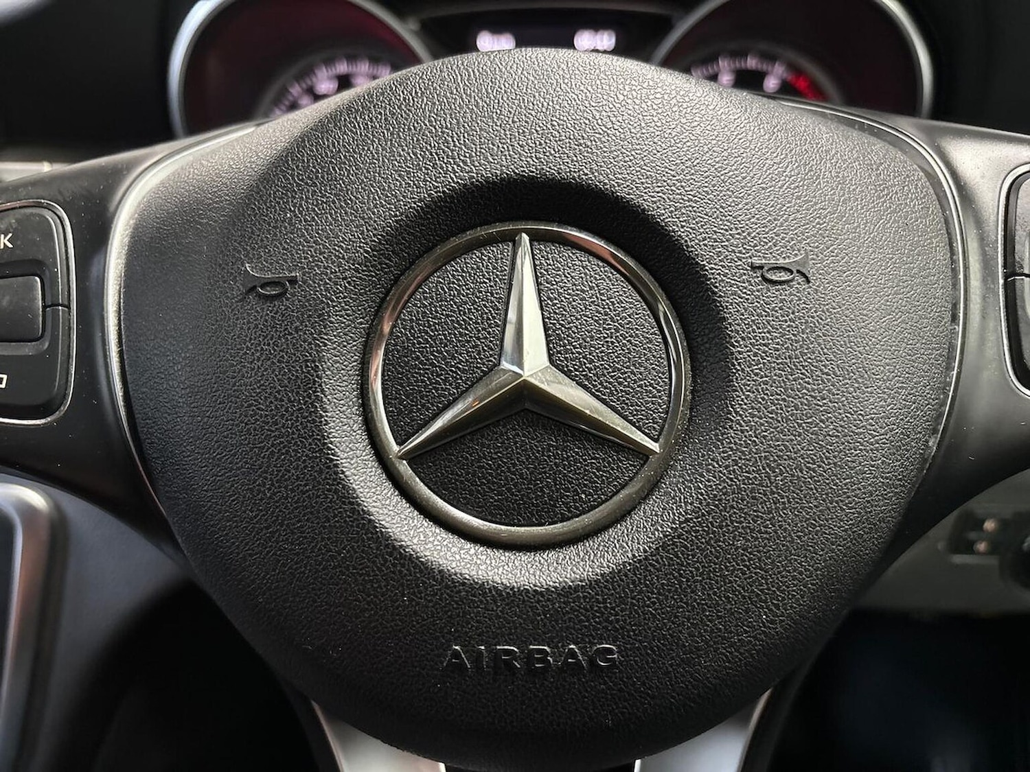 Used Mercedes-Benz GLA 2018 for sale - 76589150: Photo 27